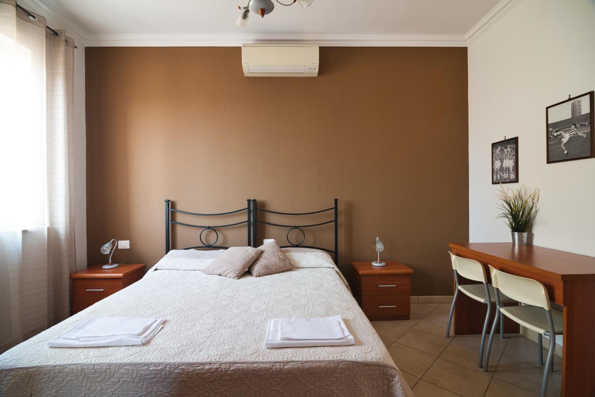 La Casa Degli Artisti 1 Hotel Nettuno Ngoại thất bức ảnh
