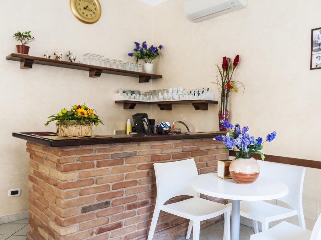 La Casa Degli Artisti 1 Hotel Nettuno Ngoại thất bức ảnh